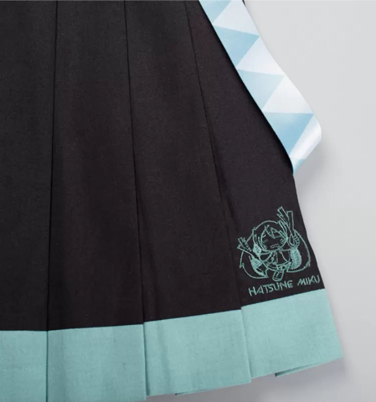 Black Pleated Hatsune Miku Skirt