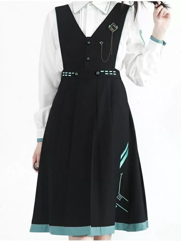 Hatsune Miku Collab Pleated Skirt Black Overalls